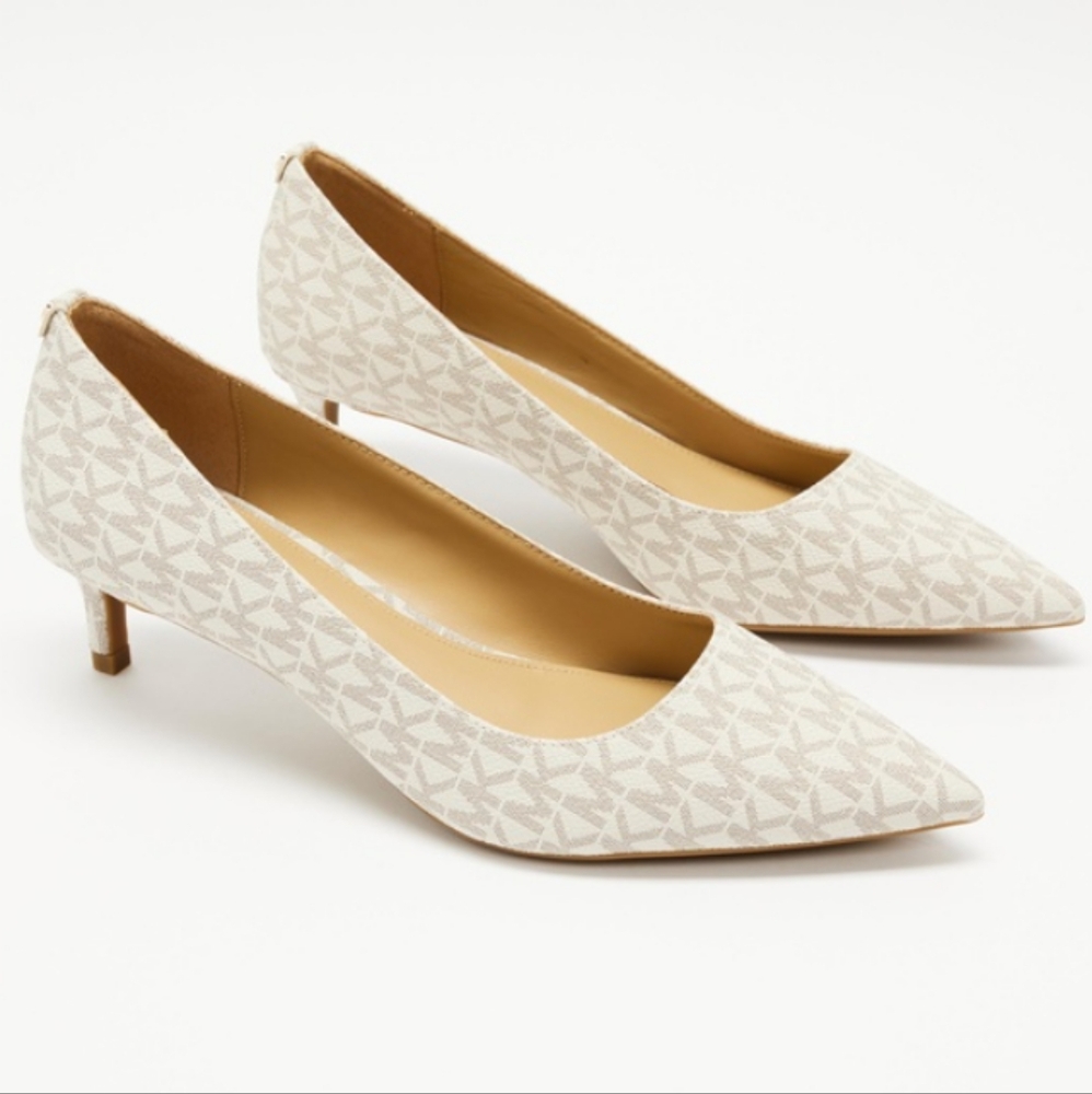 Michael Kors 🔥 NWT 🔥Alina Flex Kitten Pumps. Ivory Patterned Heels. Sz 9 - Picture 17 of 17